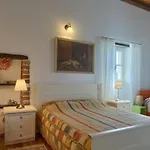 White House B Istria By Guide * Muntrilj